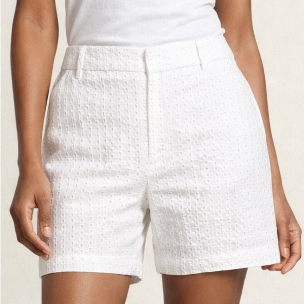 Merona White Eyelet Cotton Lined Shorts Size 12 (1119)